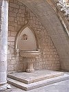Dubrovnik - fontana nel Palazzo del Rettore 